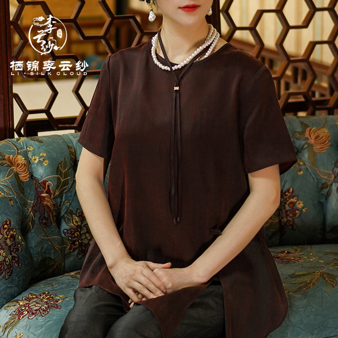 Chinese-style Pure Color Short Sleeve Blouse with Long Thin Attached Tie & Pearl Buttons – Elegant Women's Top (Dark Brown)