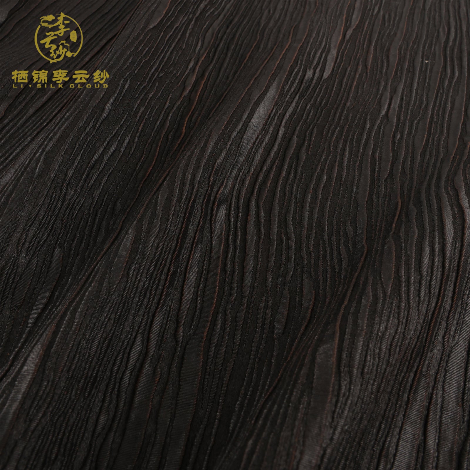 Xiangyunsha embroidered trousers · Soft misty feel  Southeast Asian resort style Guangdong Black Pearl Gambiered Guangdong Gauze xiangyunsha