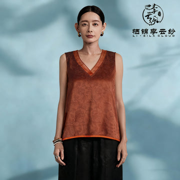 New Chinese TOP|Embroidery V-Neck|Universal Flattering Fit Guangdong Black Pearl Gambiered Guangdong Gauze xiangyunsha