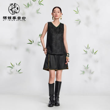 Silk Vest - V-Neck Design, 100% Mulberry Silk, Oriental Sleeveless  Guangdong Black Pearl Gambiered Guangdong Gauze xiangyunsha
