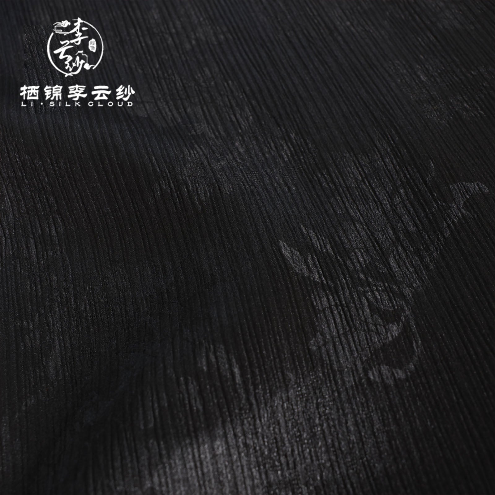 Trousers - Traditional Chinese Fabric， Lightweight Breathable LI SILK CLOUD 100% Mulberry Silk Xiangyunsha