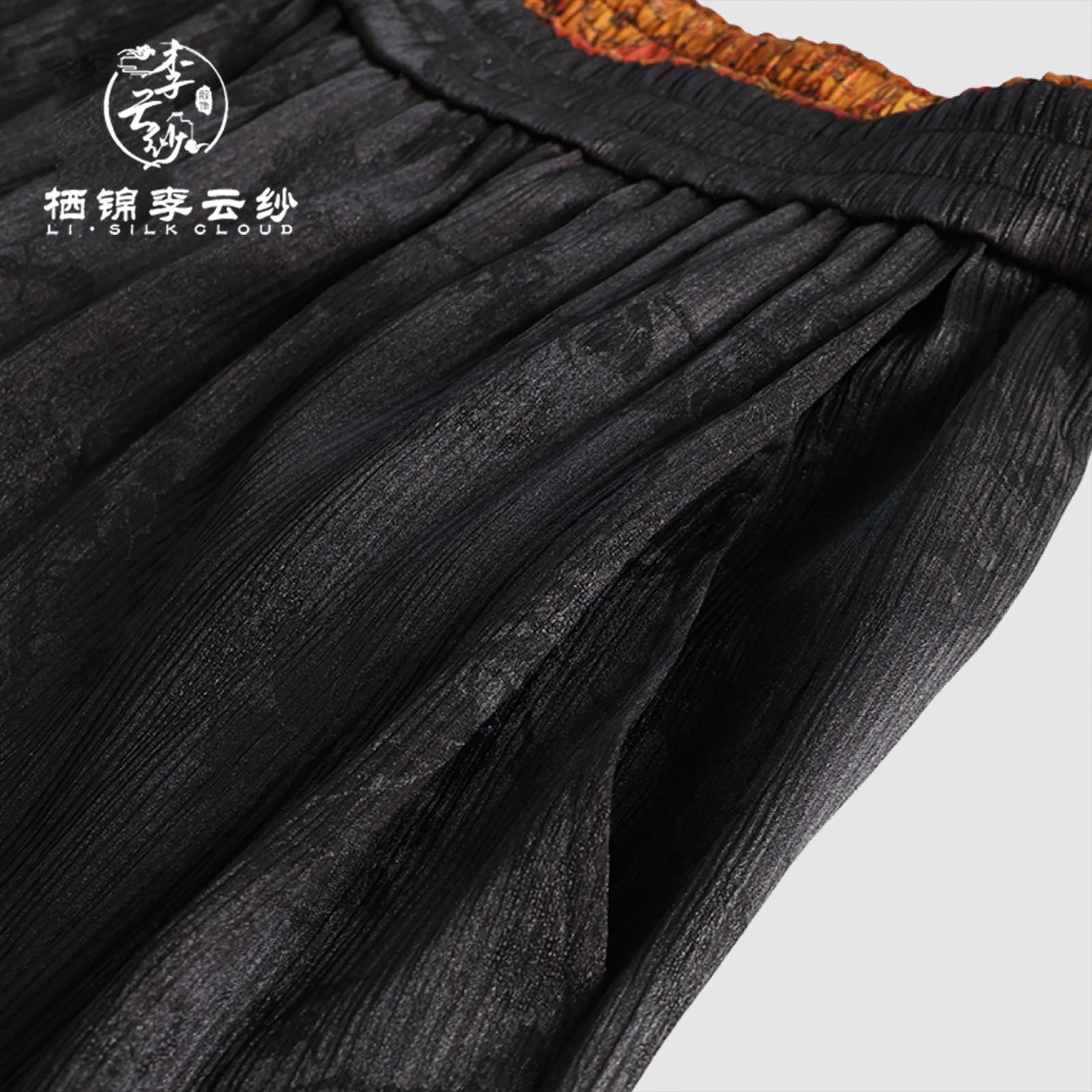 Trousers - Traditional Chinese Fabric， Lightweight Breathable LI SILK CLOUD 100% Mulberry Silk Xiangyunsha