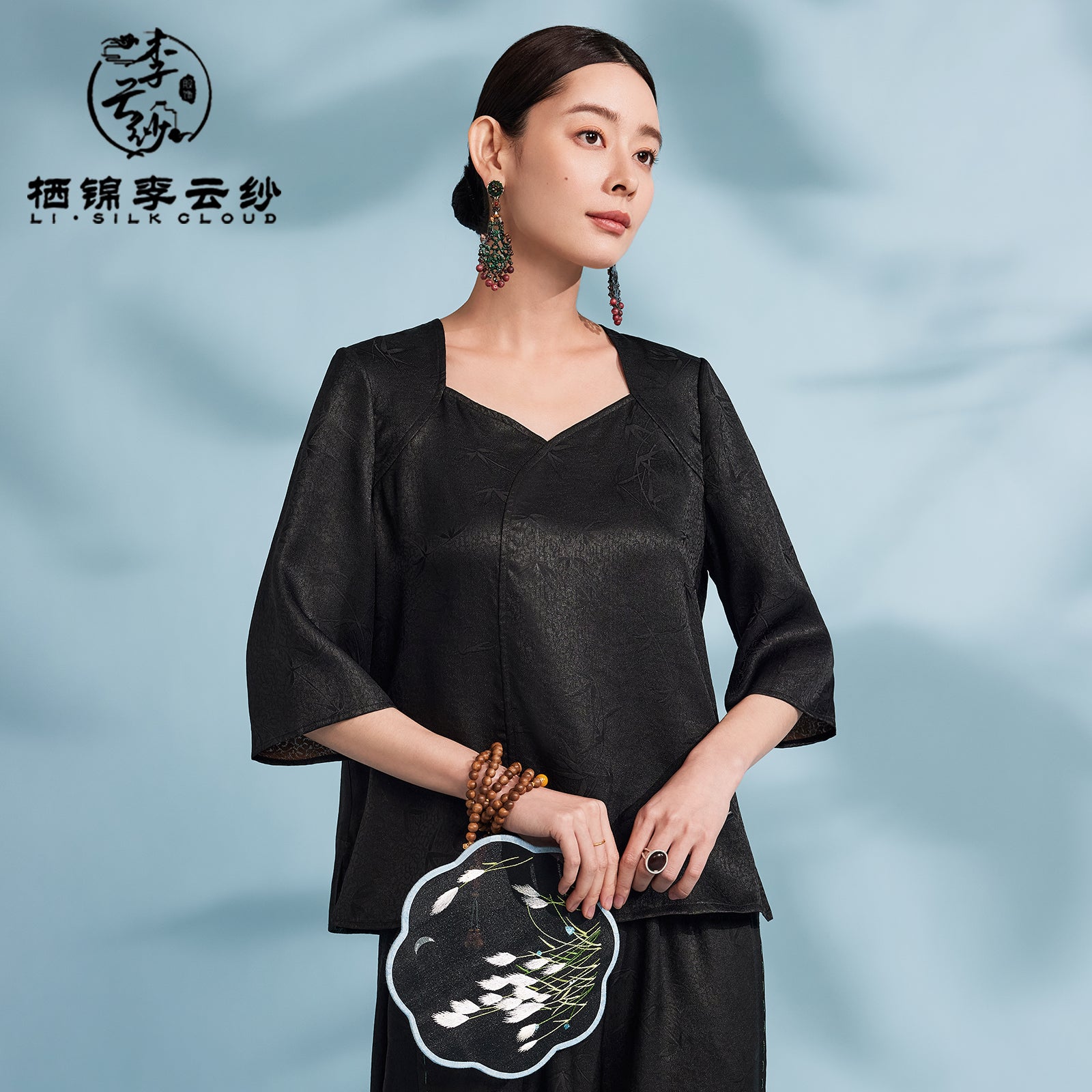 Top - Lustrous Shiny Fabric, Ultra-Soft Skin-Friendly, Traditional Guangdong Black Pearl Gambiered Guangdong Gauze xiangyunsha