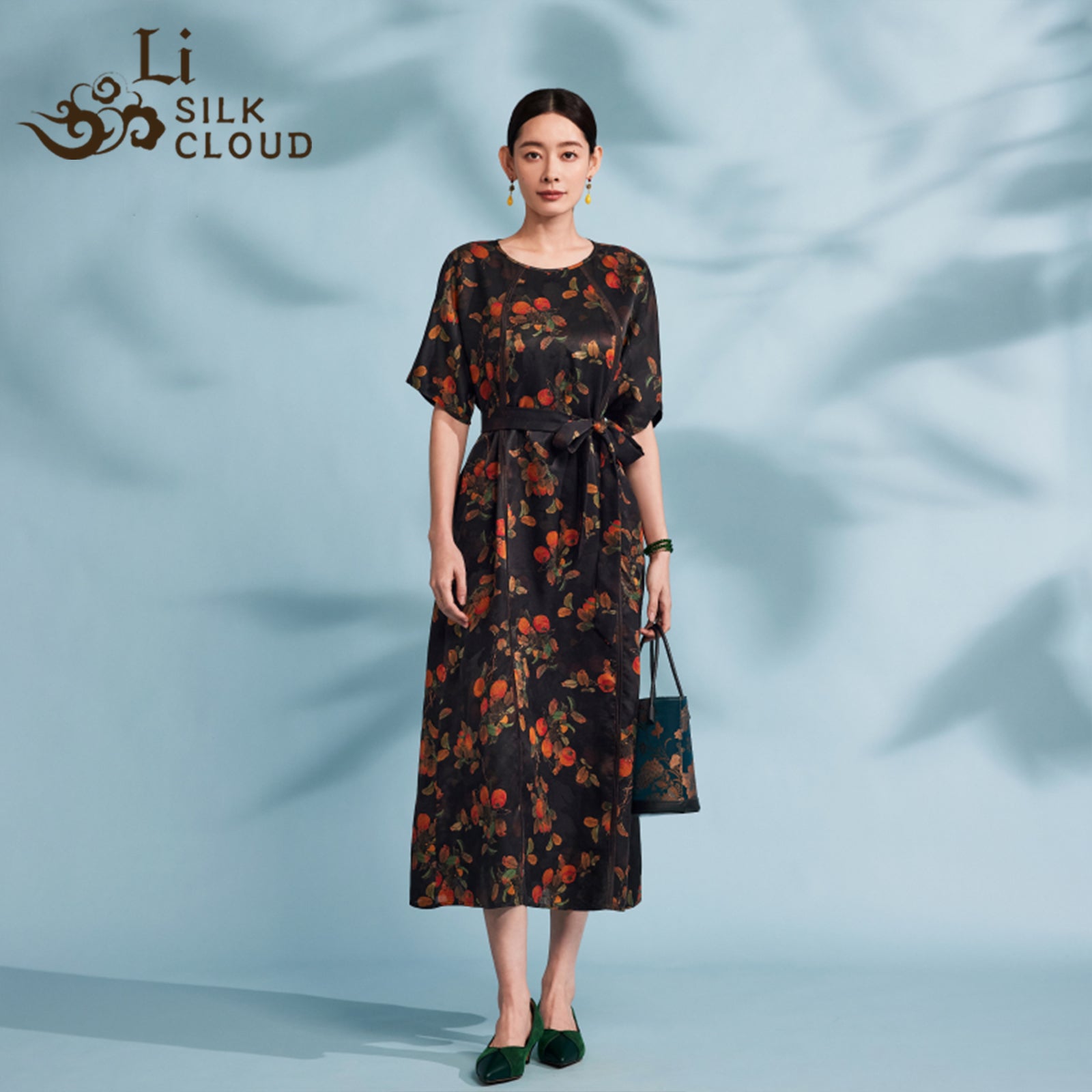 Dress - 100% Mulberry Silk, Elegant Ribbon Detail,Traditional Orient Guangdong Black Pearl Gambiered Guangdong Gauze xiangyunsha