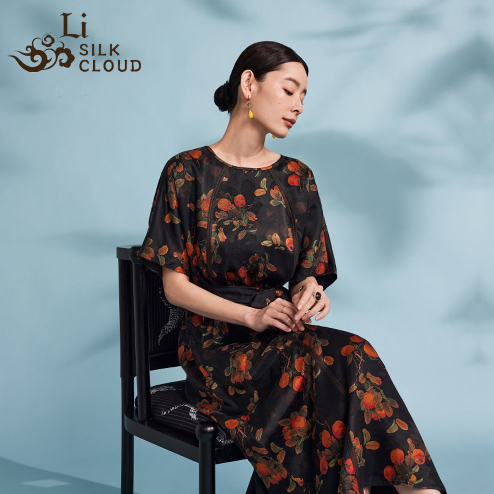 Dress - 100% Mulberry Silk, Elegant Ribbon Detail,Traditional Orient Guangdong Black Pearl Gambiered Guangdong Gauze xiangyunsha