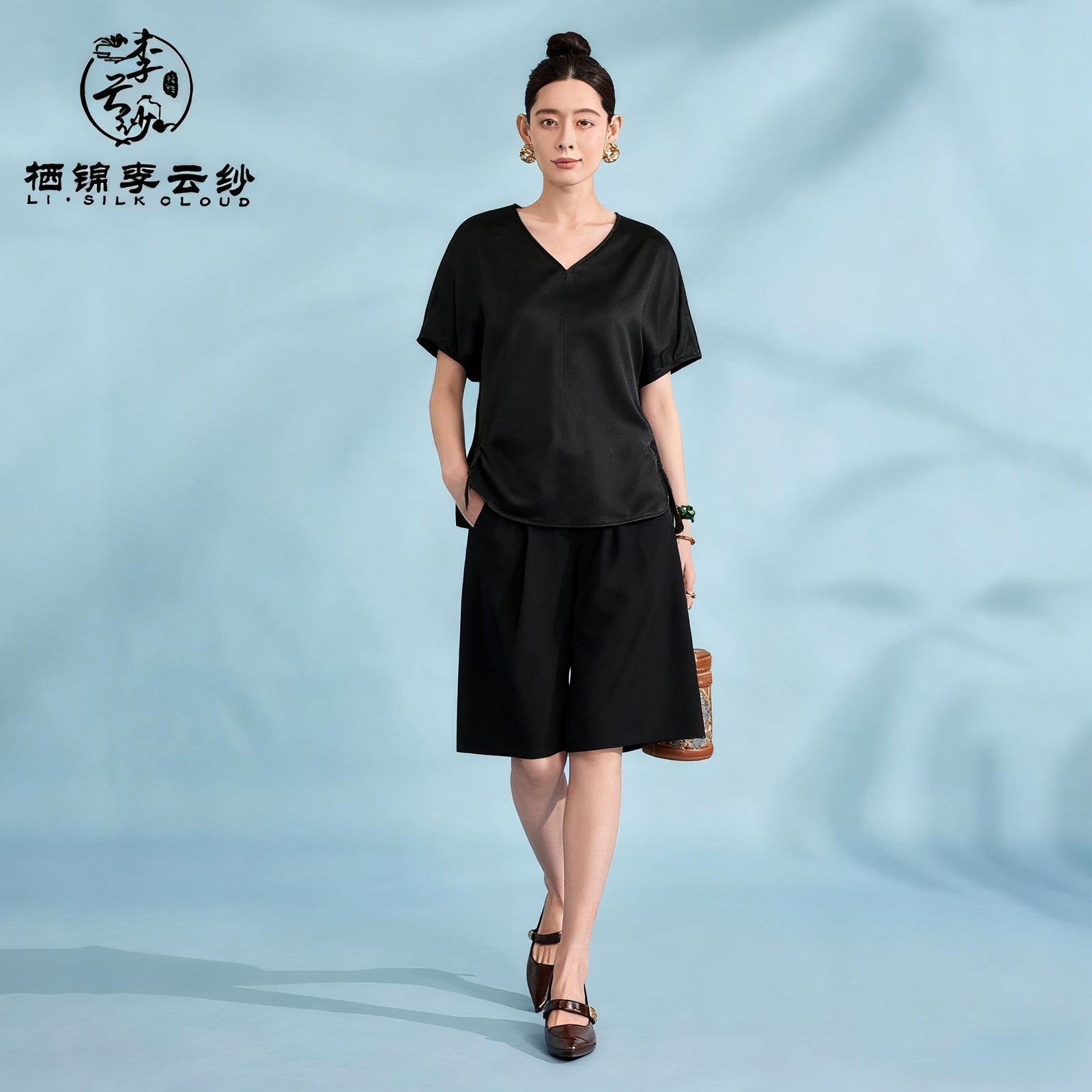 Xiangyunsha casual top wide hem design Perfectly conceals the hips Cloud Feeling Skin Friendly Fabric Guangdong Black Pearl Gambiered Guangdong Gauze xiangyunsha