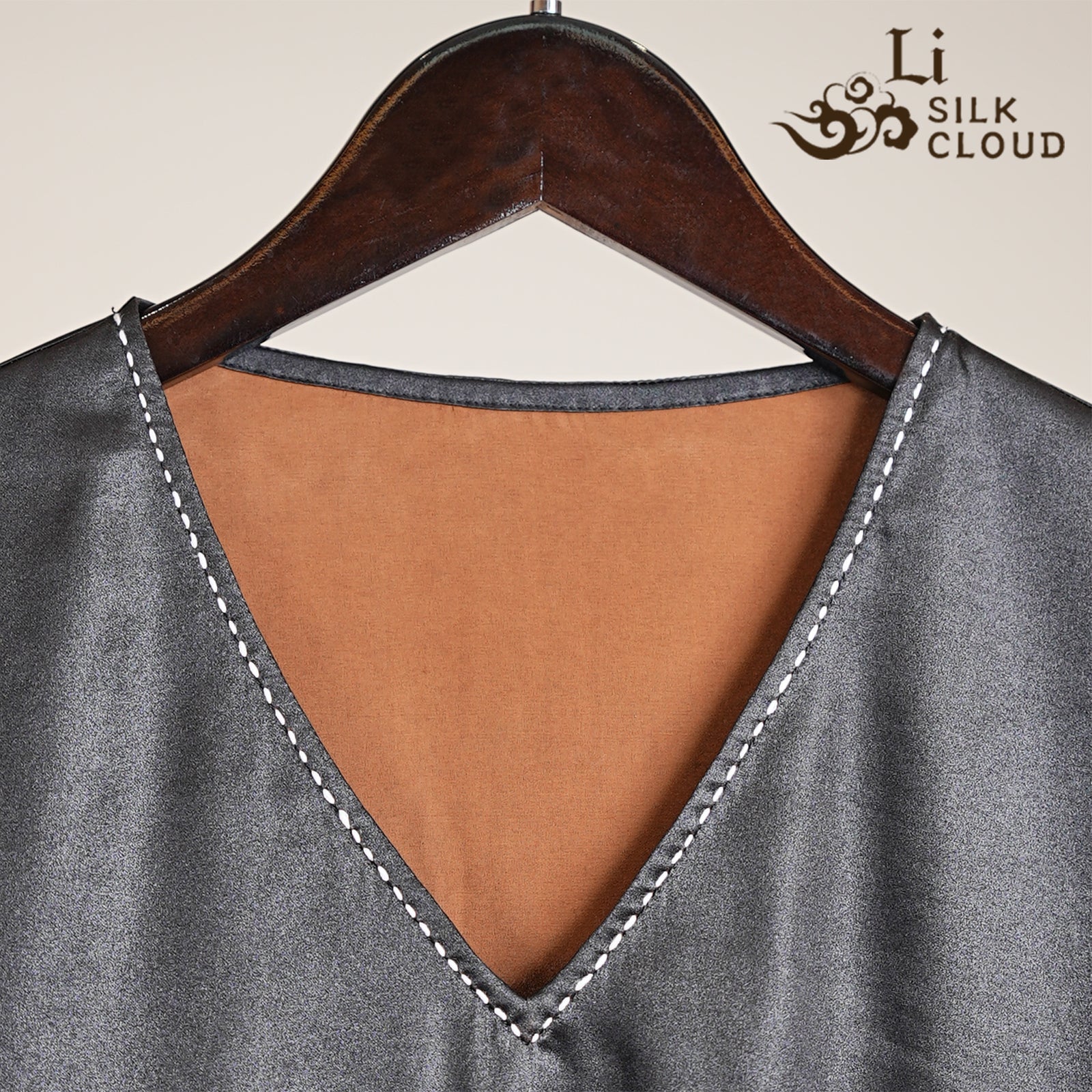 Lazy Style Casual Top |Three-dimensional cut for a slimming effect | Silk fabric for breathability and comfort | Guangdong Black Pearl Gambiered Guangdong Gauze xiangyunsha