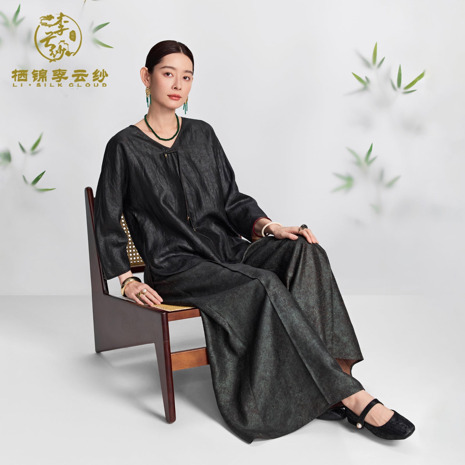 Xiangyunshu Retro Top · Handmade Twist Art Guangdong Black Pearl Gambiered Guangdong Gauze xiangyunsha