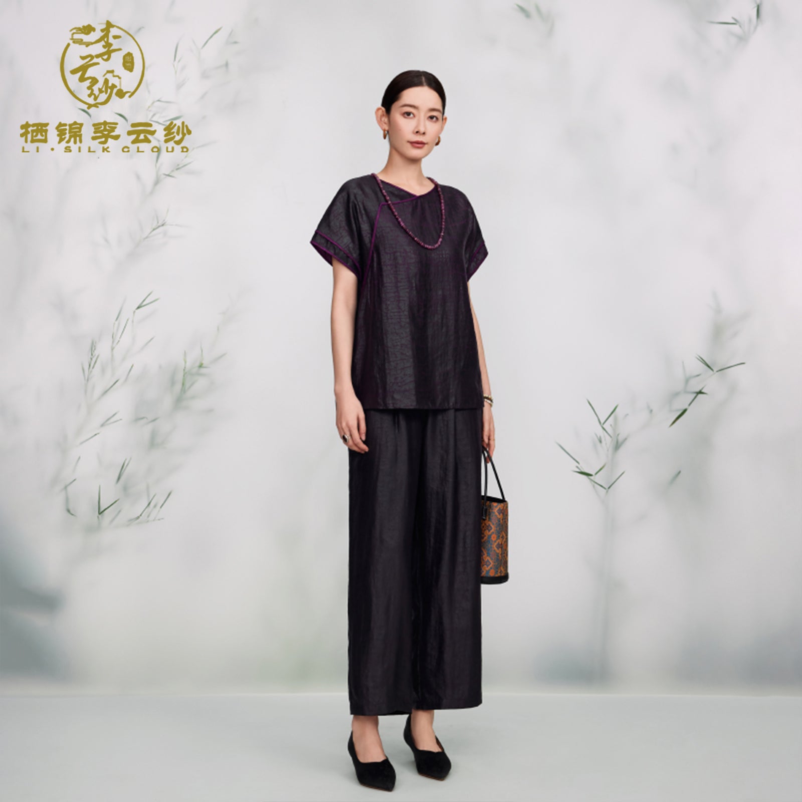 Top - 100% Mulberry Silk,Elegant Oriental Silk Turtle Crack Pattern Guangdong Black Pearl Gambiered Guangdong Gauze xiangyunsha