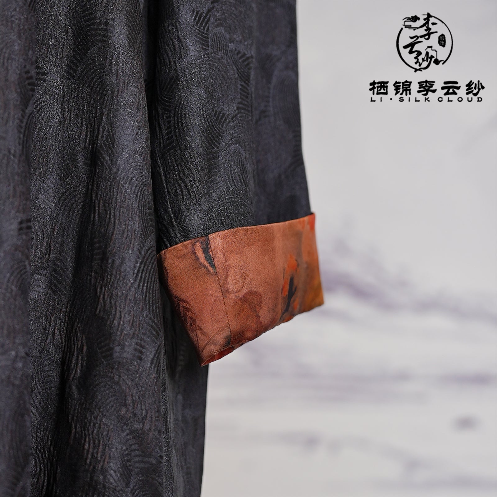 LI SILK CLOUD Dress Three-quarter Sleeve Draping Slim-fit Mulberry Silk Professional Midi Dress