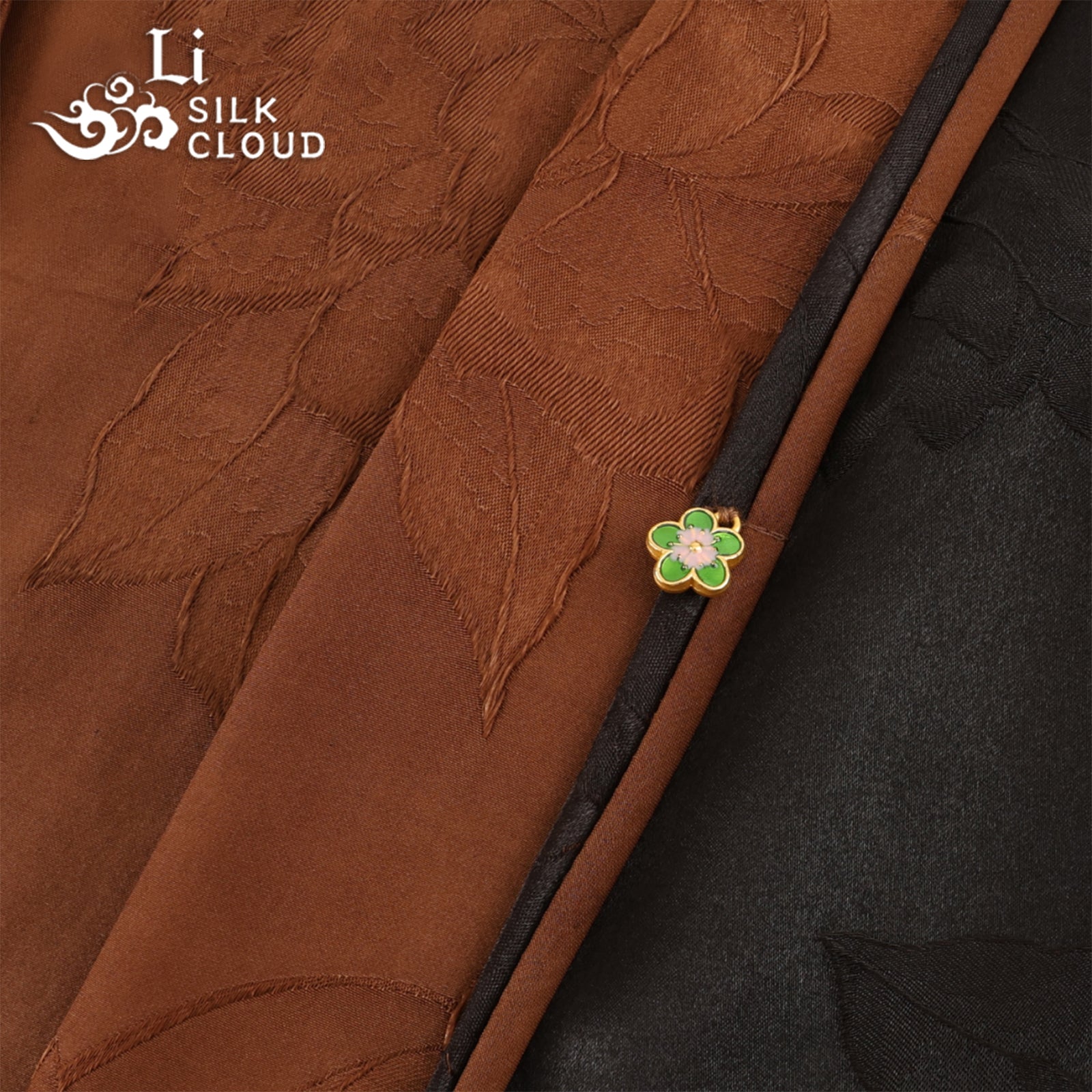 Soft Xiangyunsha Silk Coat · Brown-Black High-End Feel.Intangible Cultural Heritage Craftsmanship Breathable andHeat-Resistant   Guangdong Black Pearl Gambiered Guangdong Gauze xiangyunsha