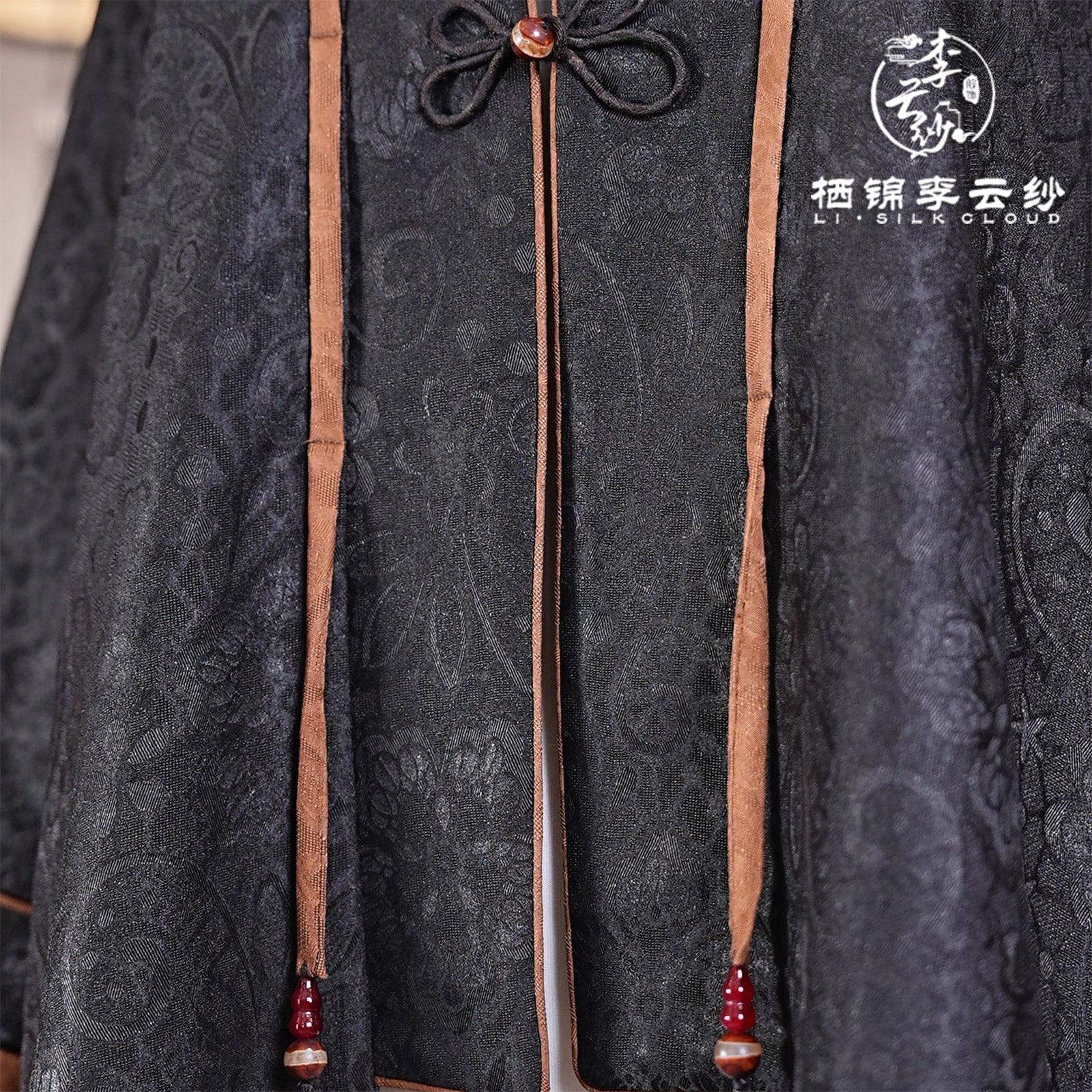 New Chinese-style Xiangyunsha jacket simple and exquisite  Guangdong Black Pearl Gambiered Guangdong Gauze xiangyunsha