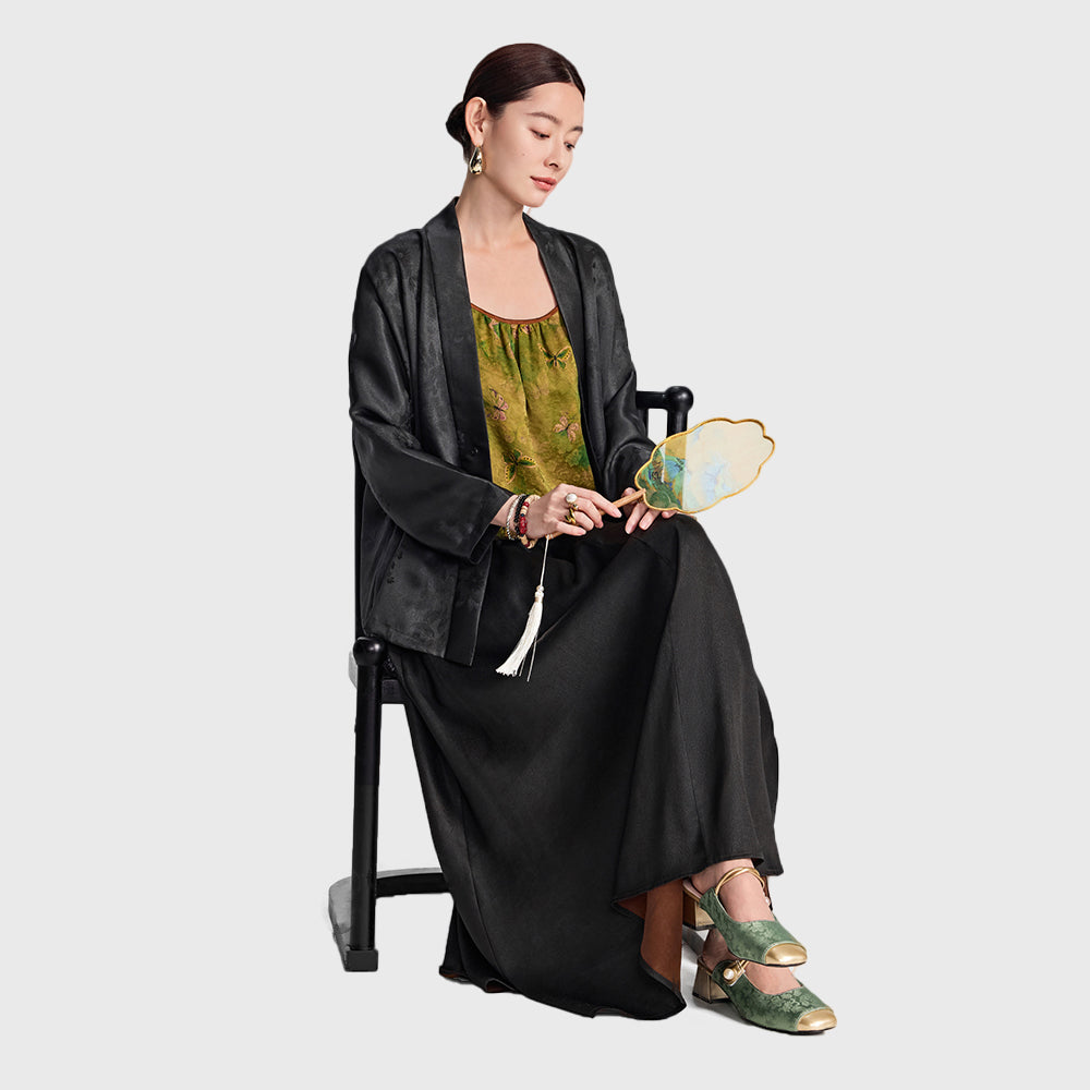 Xiangyunsha Silk Coat | Hand-Stitched Florals |Suitable forboth air-conditioned rooms and outdoors Elegant and notsweaty Guangdong Black Pearl Gambiered GuangdongGauze xiangyunsha