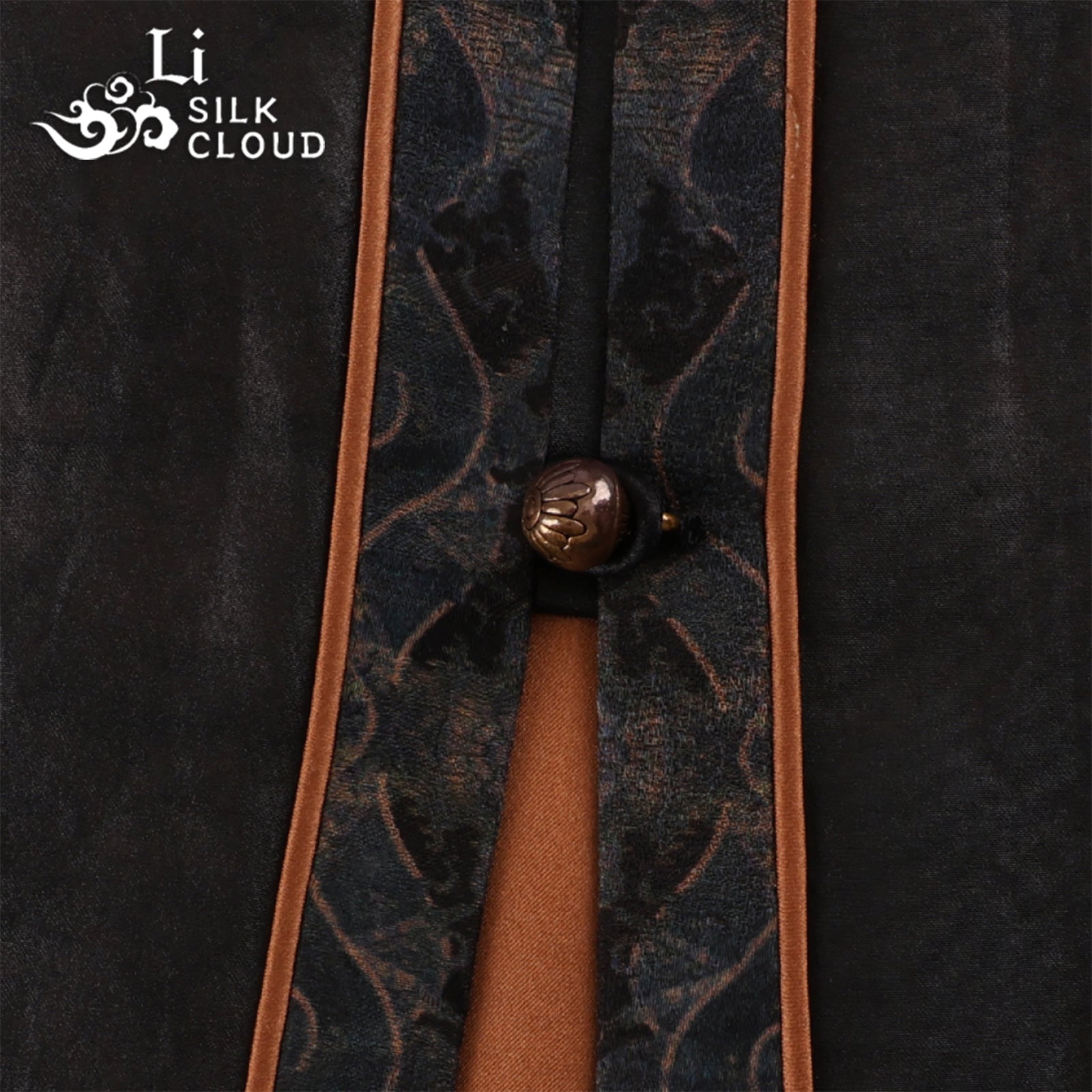 Guangdong Black Pearl Gambiered Guangdong Gauze xiangyunsha  Top, Natural Tuberose Dye, Ancient Sun-Drying Craft, Windproof & Breathable, Fits Day-Night Temperature Swings