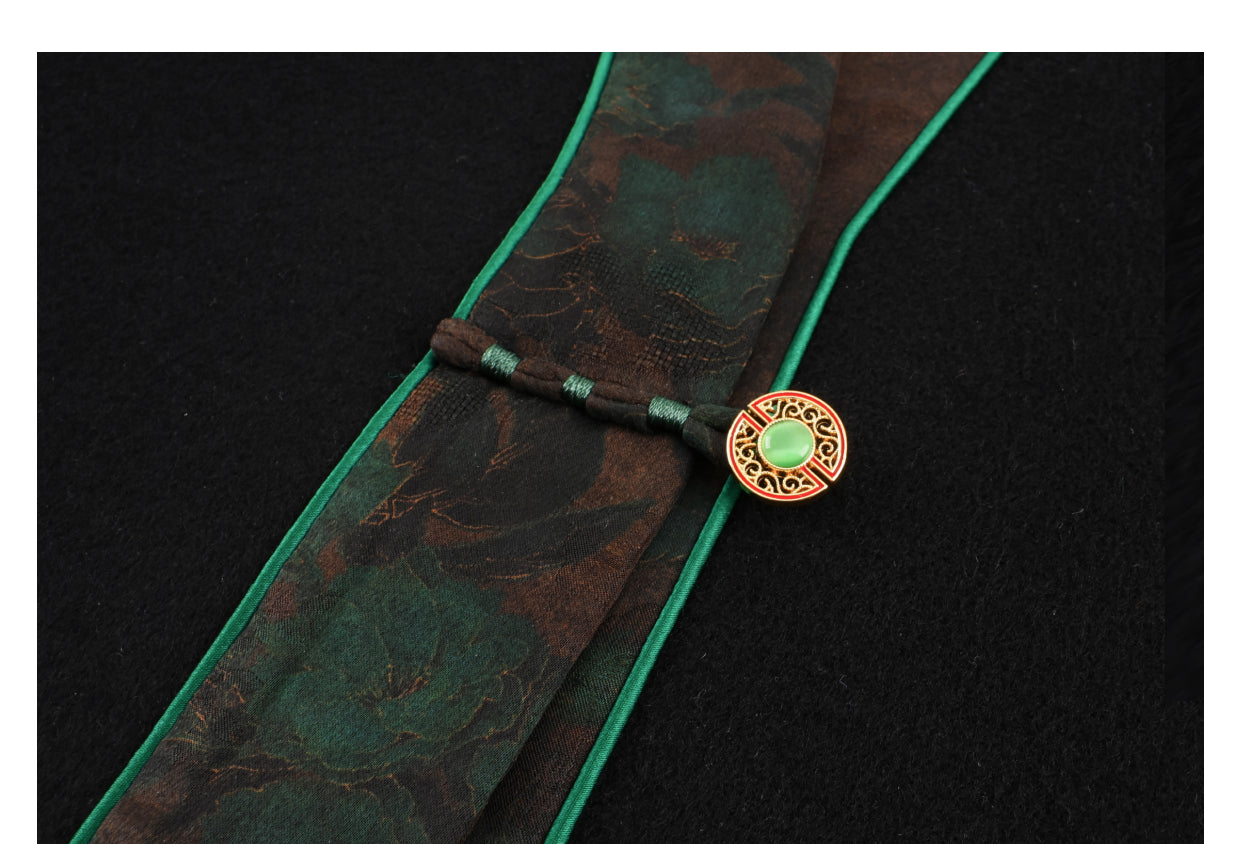 LI SILK CLOUDxiangyunsha Warm Wool Coat - Traditional Oriental Style, Thermal Outerwear for Cold Days Guangdong Black Pearl Gambiered