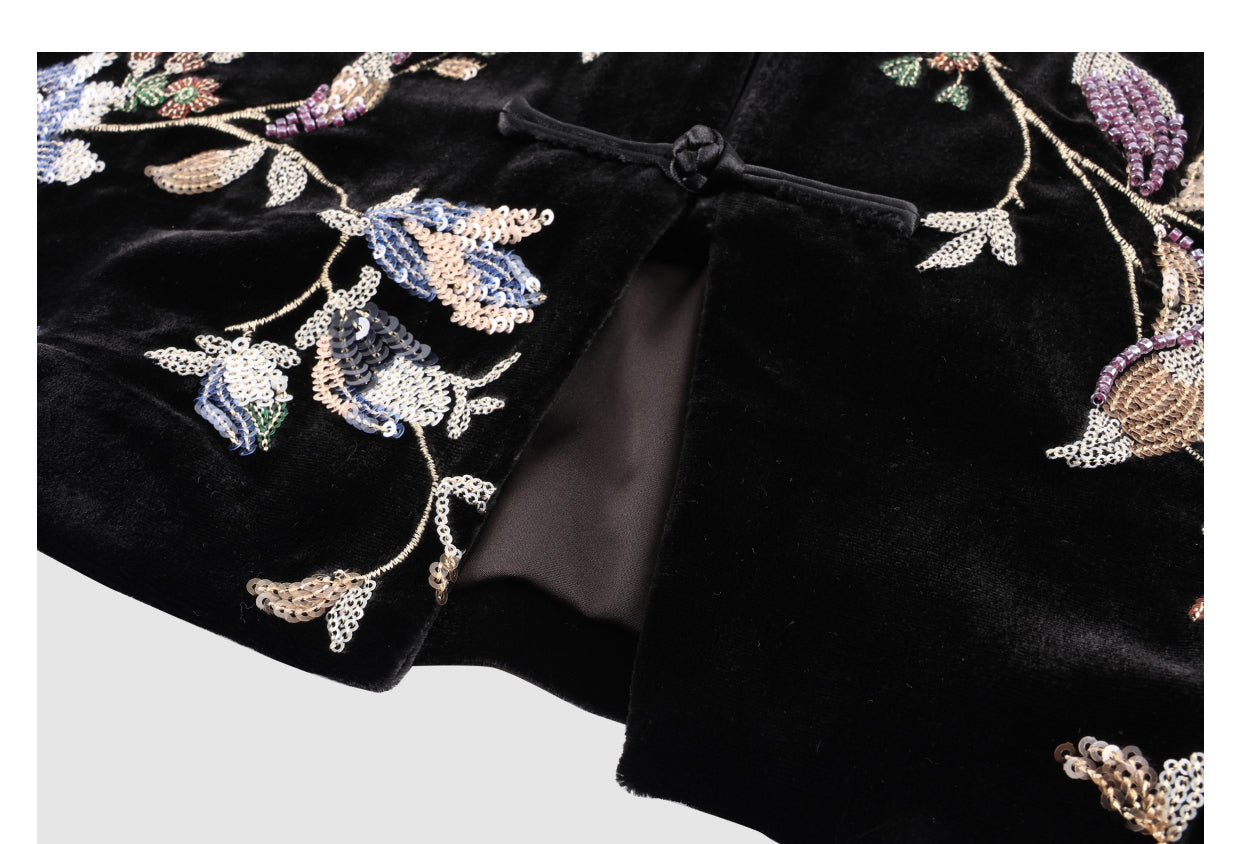 Xiangyunsha waistcoat . Handmade button fastenings · Floraland bird motifs Guangdong Black Pearl Gambiered Guangdong Gauze xiangyunsha