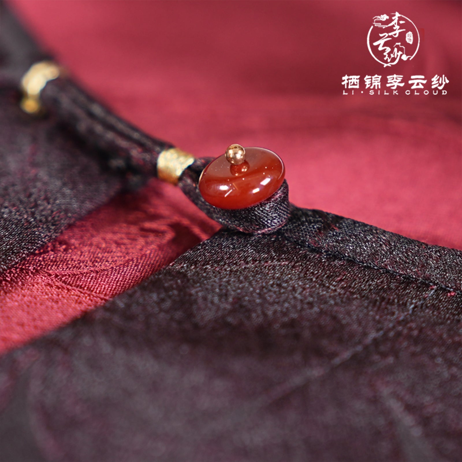 Retro Xiangyunsha Dress · Soft Gold Fabric, DetachableBelt . Guangdong Black Pearl Gambiered Guangdong Gauzexiangyunsha