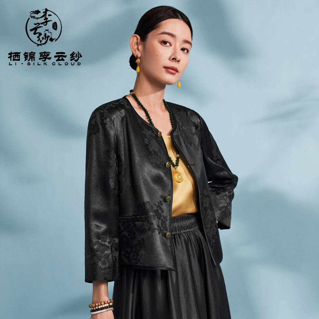 Xiangyunsha Embroidered Jacket | Slight sheen tranquilityblack | Guangdong Black Pearl Gambiered GuangdongGauze xiangyunsha