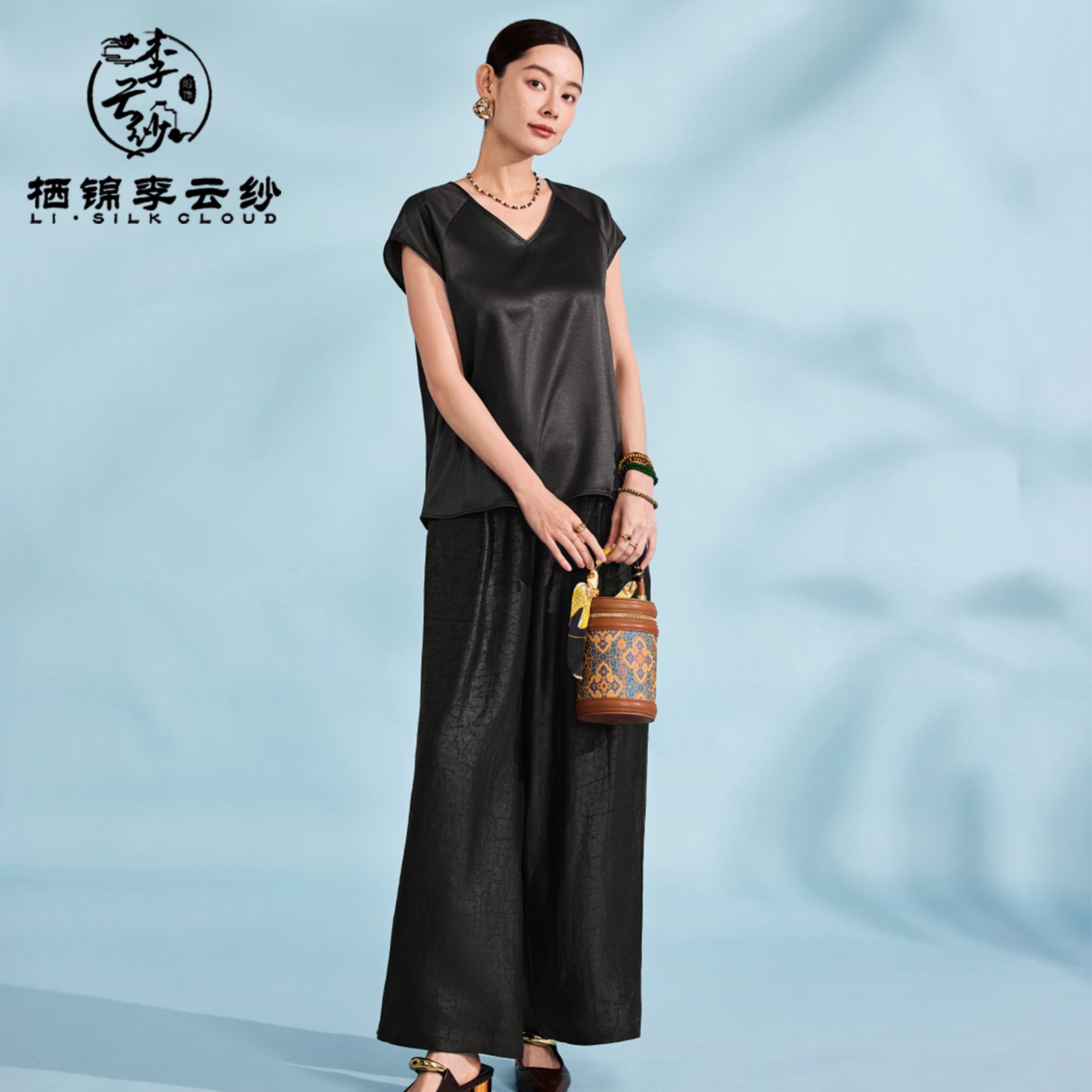 Short Sleeve Blouse Casual Summer Silk Top，Guangdong Black Pearl Gambiered Guangdong Gauze xiangyunsha