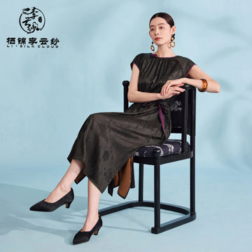 Dress，100% Mulberry Silk ，Soft Silk Fabric, Elegant Waist-Defined Guangdong Black Pearl Gambiered Guangdong Gauze xiangyunsha