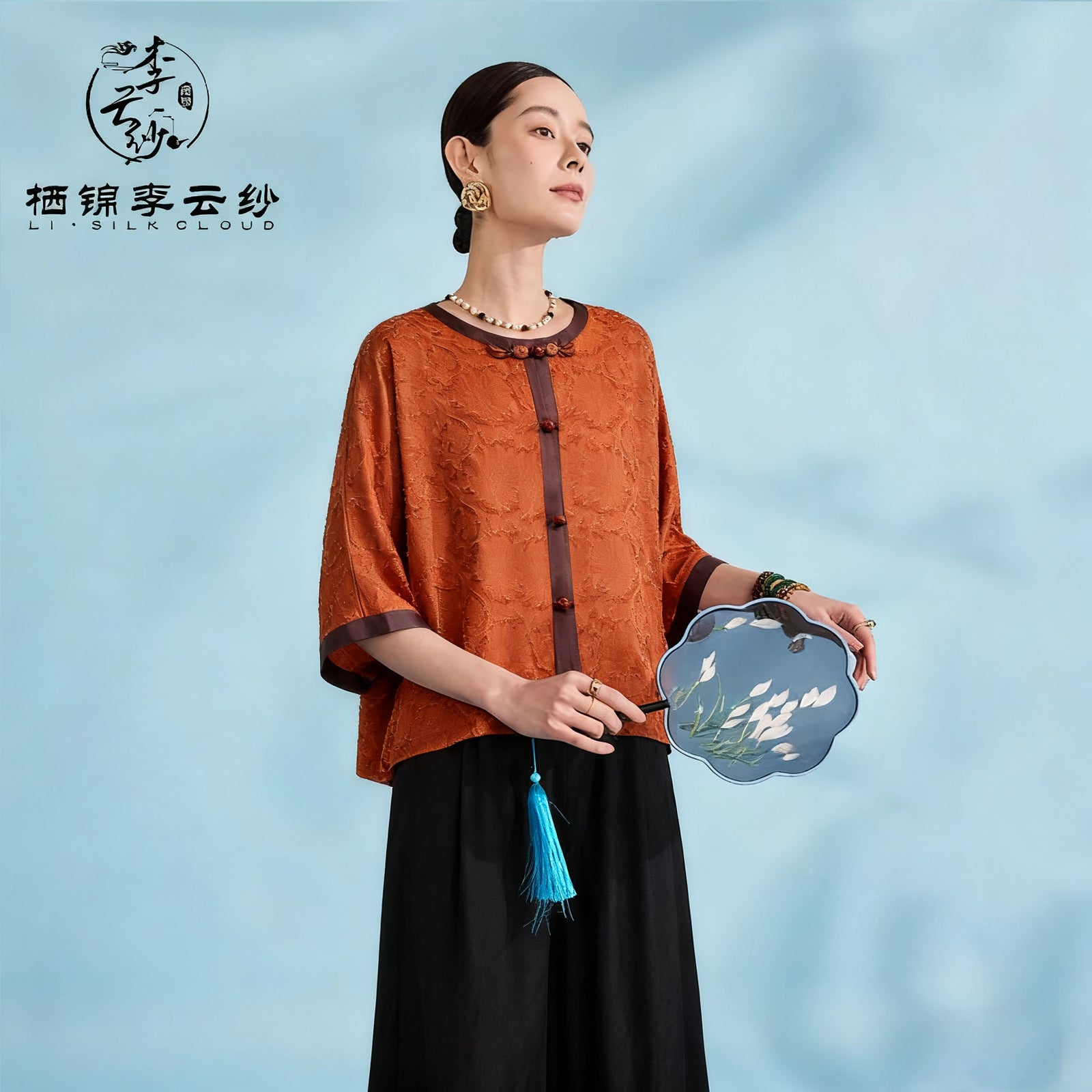 Hand-Embroidered Jacket pure Silk Xiangyunsha Chinesestyle | Adjustable Knots + 3D Drape Guangdong Black PearlGambiered Guangdong Gauze xiangyunsha Soft Go