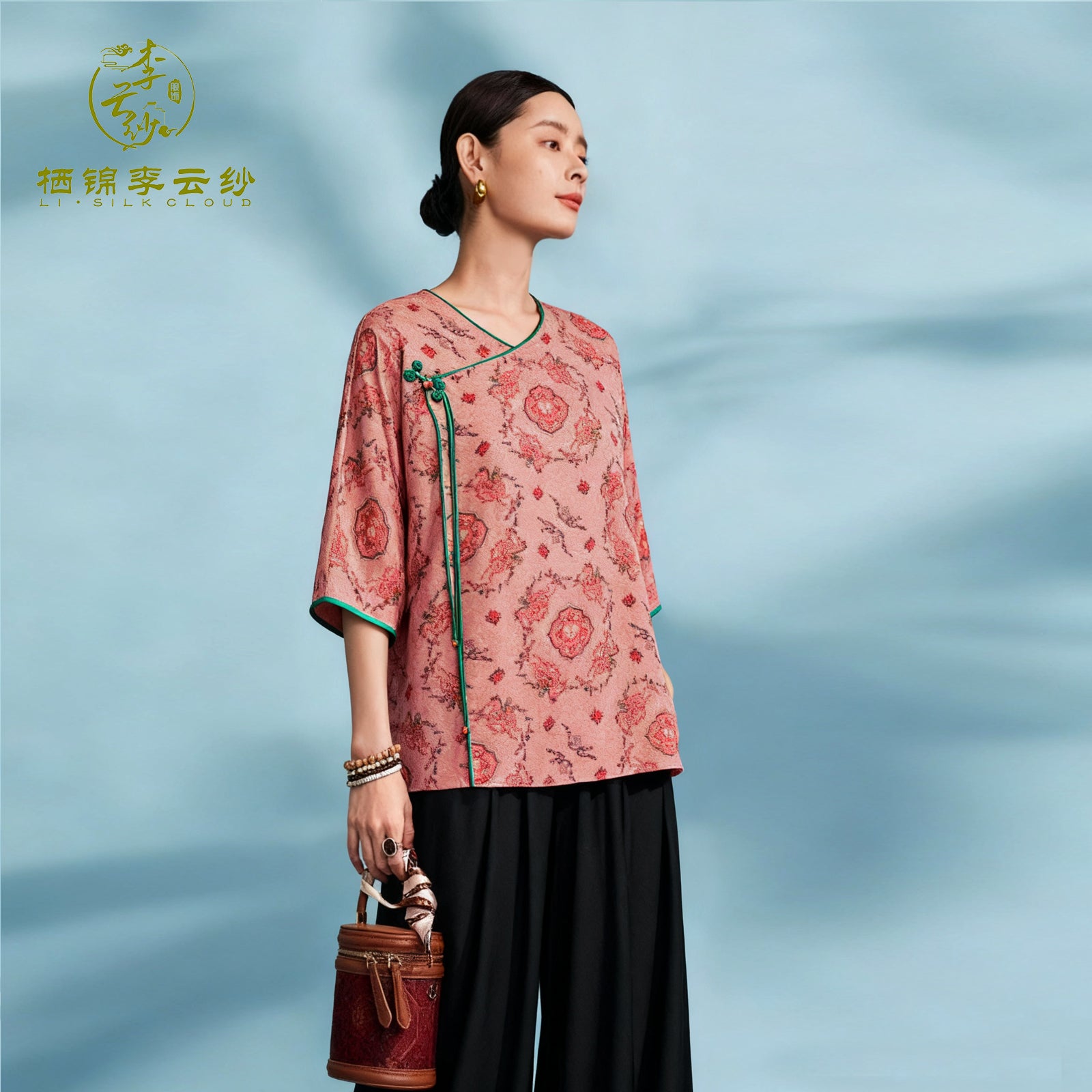 Top, Silk Texture, Dual-Use for Commute & Leisure Guangdong Black Pearl Gambiered Guangdong Gauze xiangyunsha