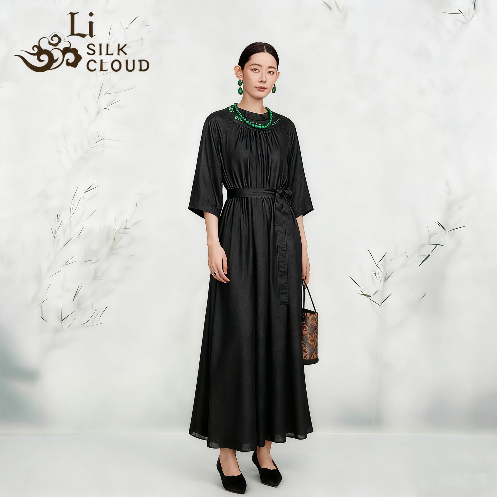 Dress, Silk Texture, Dual-Use for Work & Dates Guangdong Black Pearl Gambiered Guangdong Gauze xiangyunsha
