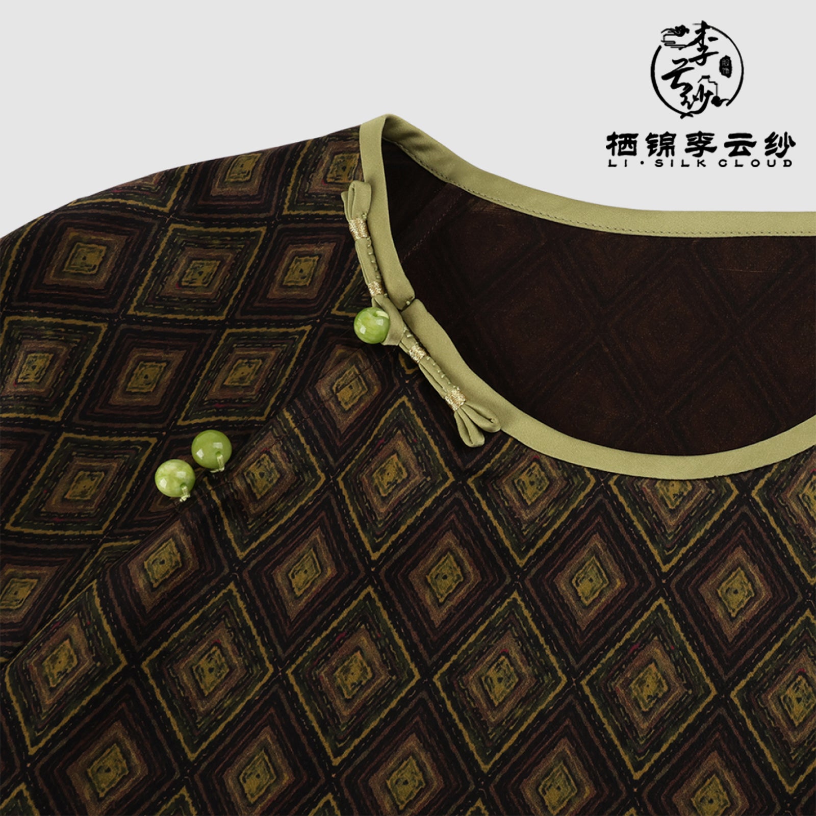 Top, Plant-Dyed Eco-Fabric, Neat Cutting, Slimming & Highlights Shoulders/Neck, Dual-Use for Work & Dates Guangdong Black Pearl Gambiered Guangdong Gauze xiangyunsha