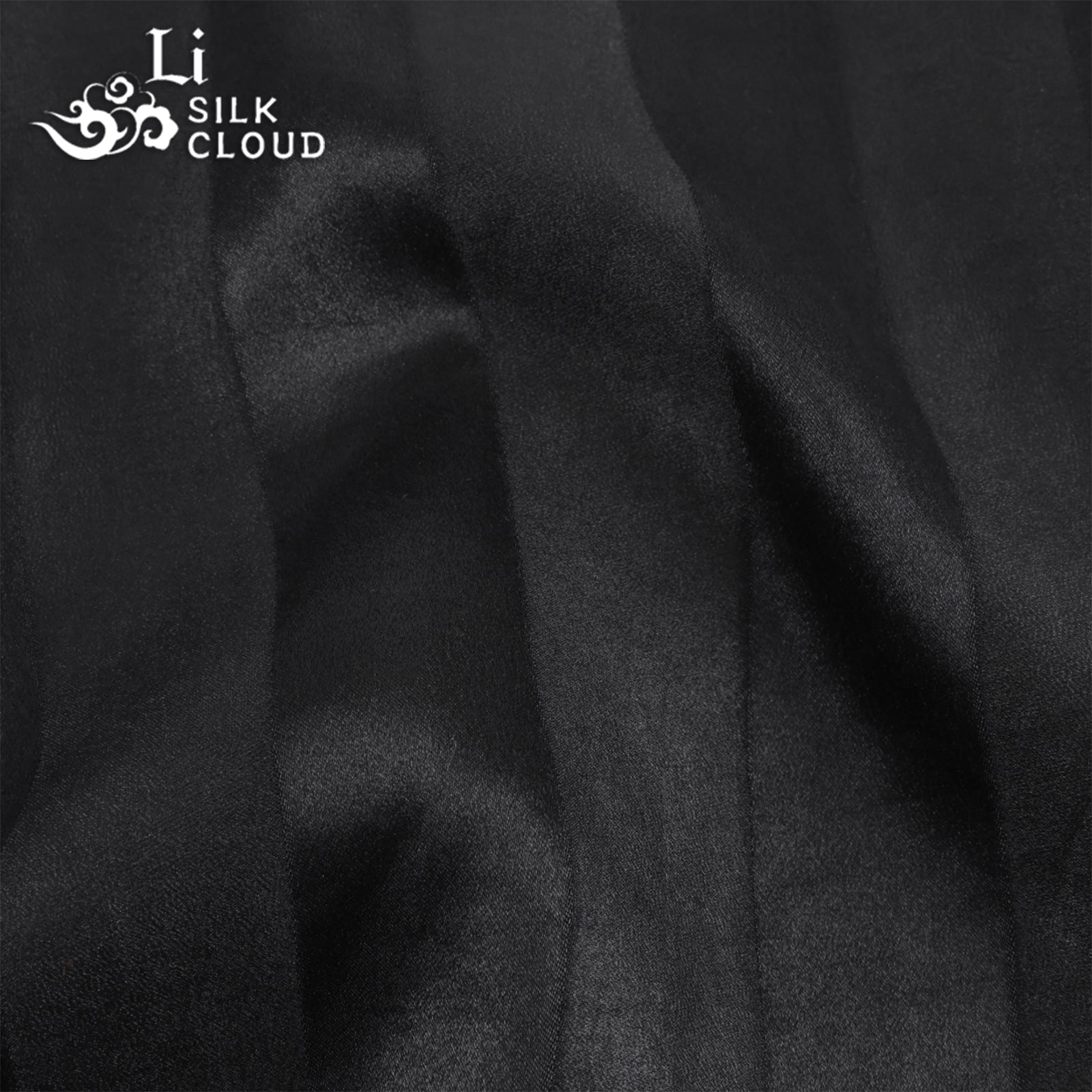 Xiangyunsha mature-style vertical pleated top · Cooling andbreathable   Guangdong Black Pearl Gambiered GuangdongGauze xiangyunsha