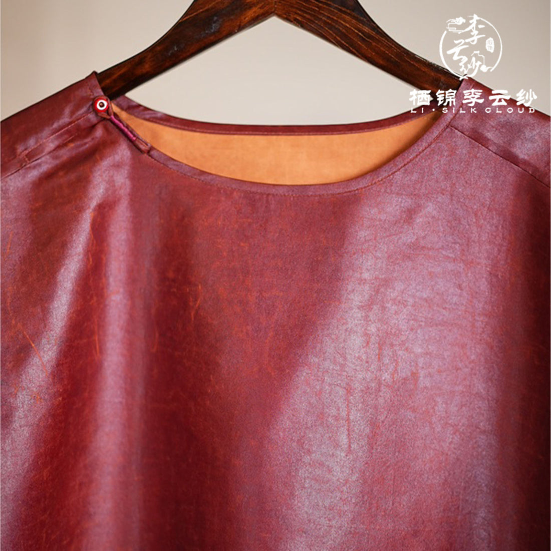 New Chinese-style Short-sleeved top Elegant red shortcovers the buttocks 3D stereoscopic cut | Guangdong Black Pearl Gambiered Guangdong Gauze xiangyunsha