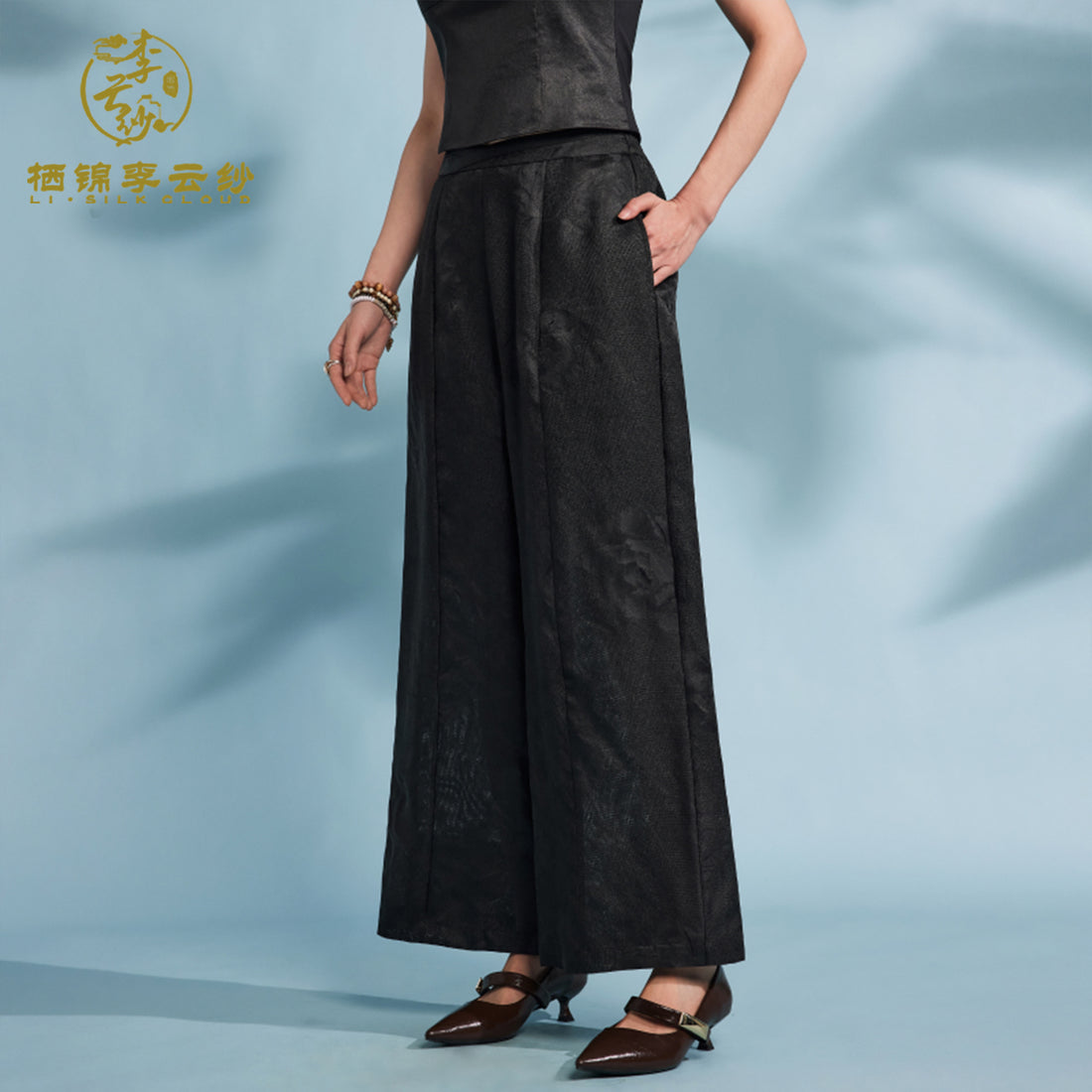 Xiangyunsha Chinese Pleated Pants | Slim &elegantGuangdong Black Pear Gambiered GuangdongGauze xiangyunsha