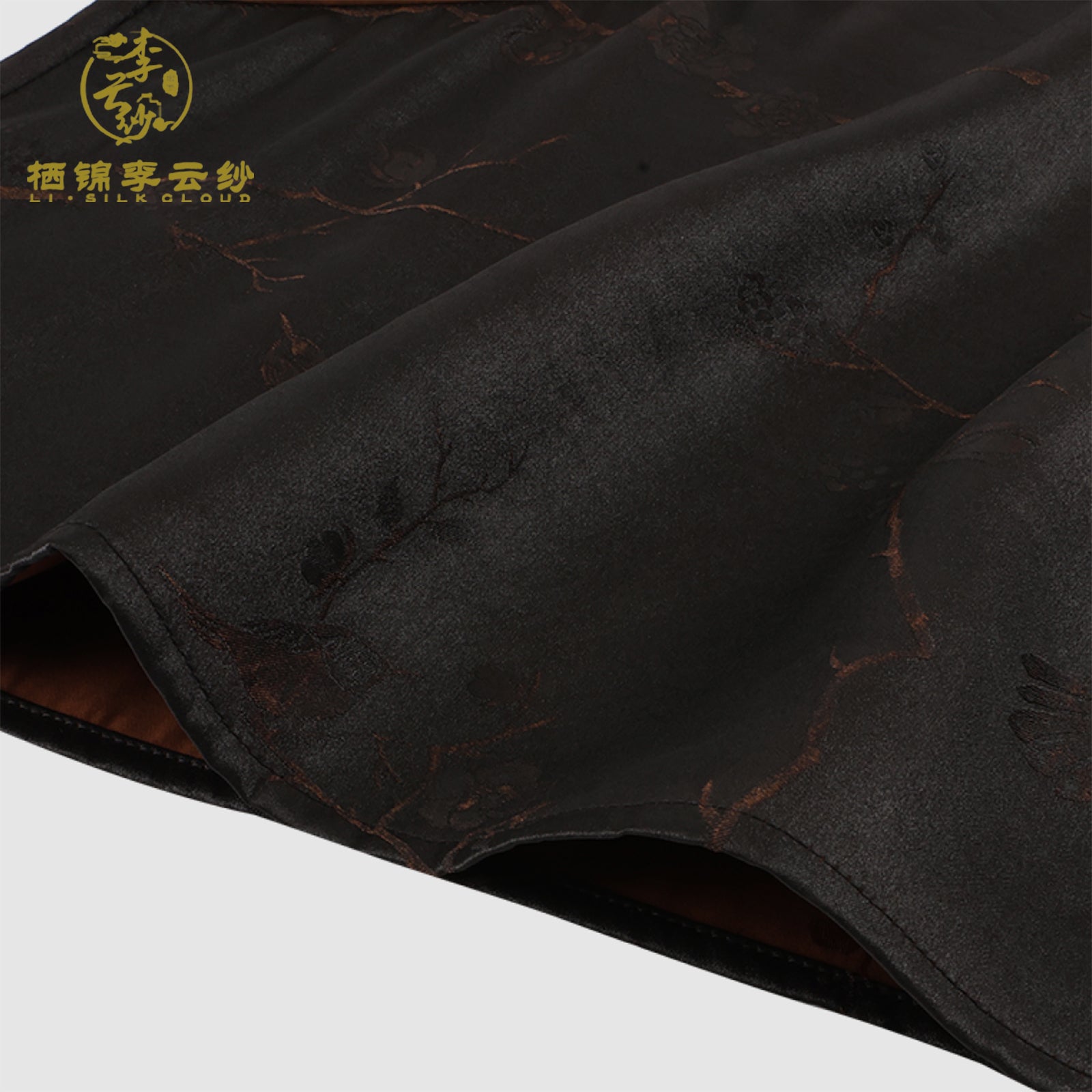 Vest - Glossy Lustrous Fabric, Skin-Friendly Silk, Elegant Oriental Guangdong Black Pearl Gambiered Guangdong Gauze xiangyunsha