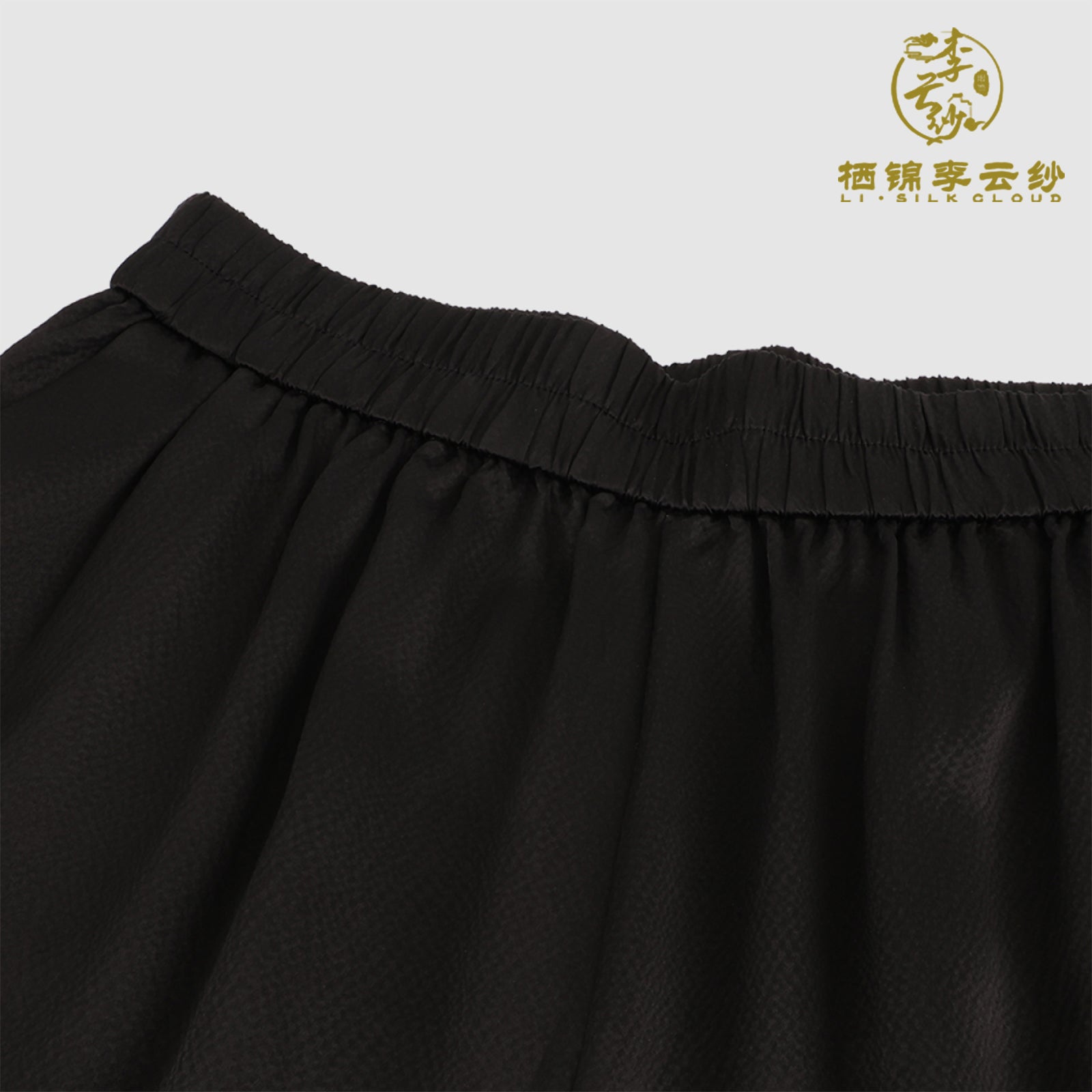 Black casual trousers  Xiangyunsha fabric Hidden pockets  Guangdong Black Pearl Gambiered Guangdong Gauze xiangyunsha